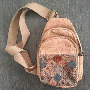 Small Cork Purse  Handbag Women Shoulder Bag zippered pockets From Portugal NEW
